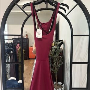 HALARA Backless Burgundy Dress